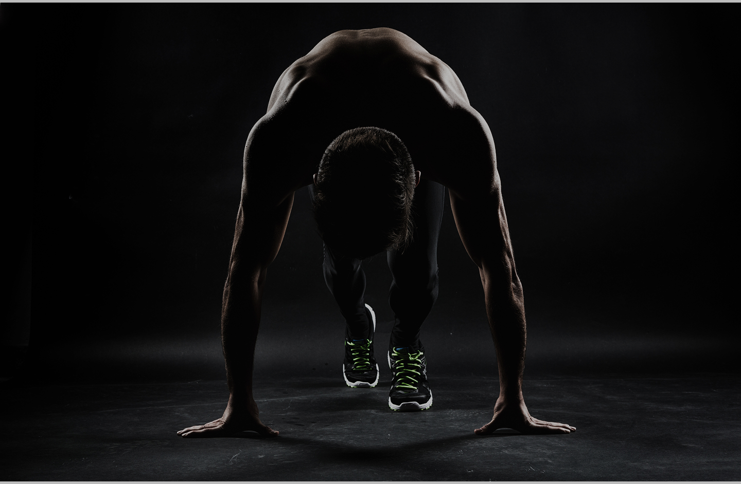 Un coureur sur le point de se lancer pour une course